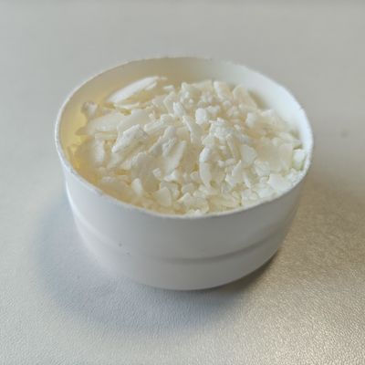 CAS 72175-39-4 PEG-20 Metil glucosio sesquistearato emulsificante non onionico per la pelle sensibile