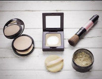 Etilessile triazone assorbente UV additivo ingrediente cosmetico filtro e assorbente UV CAS 88122-99-0 UVT-150