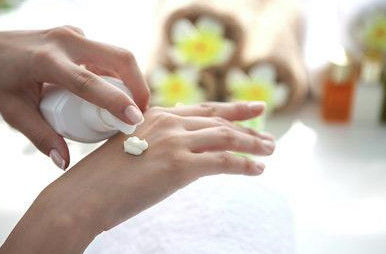 Polyglutamato di sodio Prodotti idratanti naturali ad alto peso molecolare