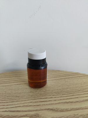 Lo shampoo riparativo modificato con proteine di grano idrolizzate rende i capelli pelosi, lisci, elastici e facili da pettinare