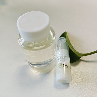 Emulsionante per la rimozione del trucco PEG-6 Caprylic / Capric Buona capacità di pulizia ed emulsione per gli emulsionanti