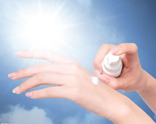 Cas 6197-30-4 Octocrylene UV Filter Assorbente UVB solubile in olio per il sole Additivo di assorbimento ultravioletto con la massima purezza