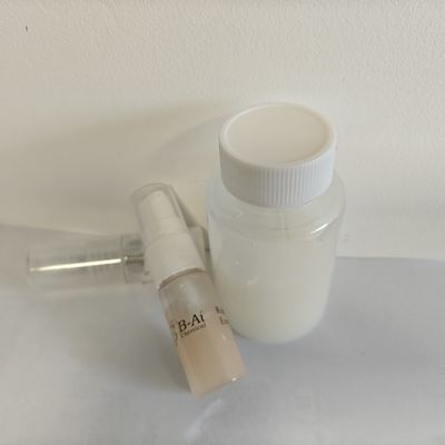 Poliquaternio-37 e olio minerale e C11-15 Pareth-7 emulsionanti a freddo